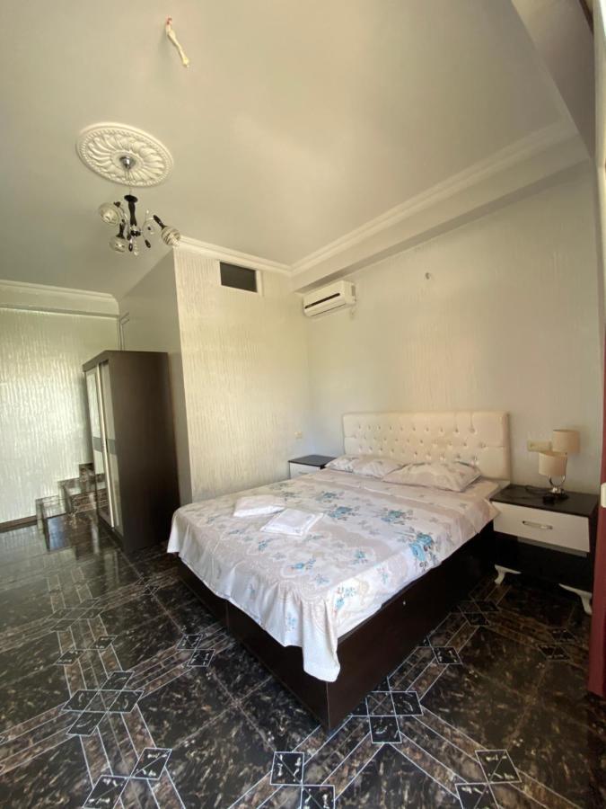 Hotel Eurasia Batumi Bagian luar foto