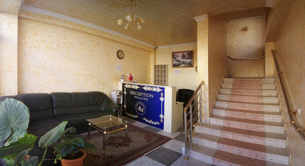 Hotel Eurasia Batumi Bagian luar foto